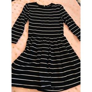 Black Striped quarter sleeve dress
